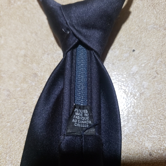 Carizma Blue Zip on Tie - Picture 4 of 7